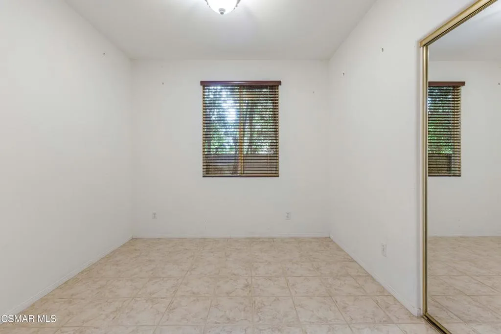 3160 China Fir Place, Simi Valley, California 93065 home-pic-20